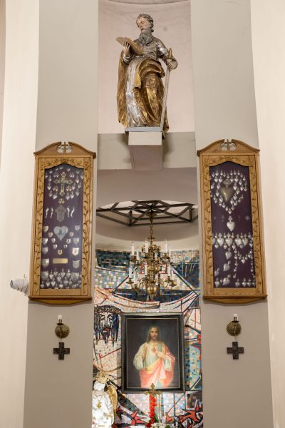 Ołtarz boczny Pana Jzeusa fot. P.Ciaputa